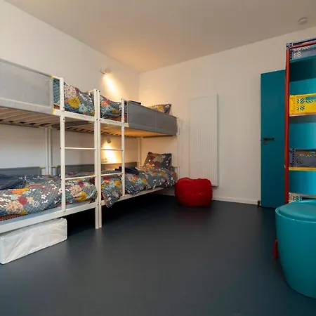 Spacious Family Flat Near The Appartamento *