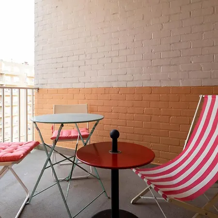 Spacious Family Flat Near The