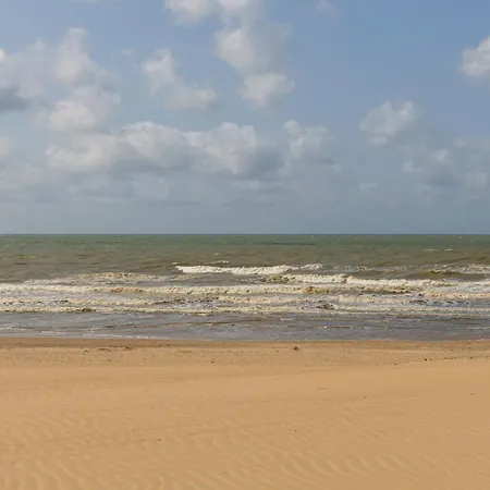 Appartamento Spacious Family Flat Near The Koksijde